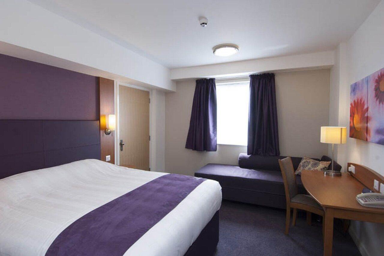 Premier Inn Brentwood Dış mekan fotoğraf