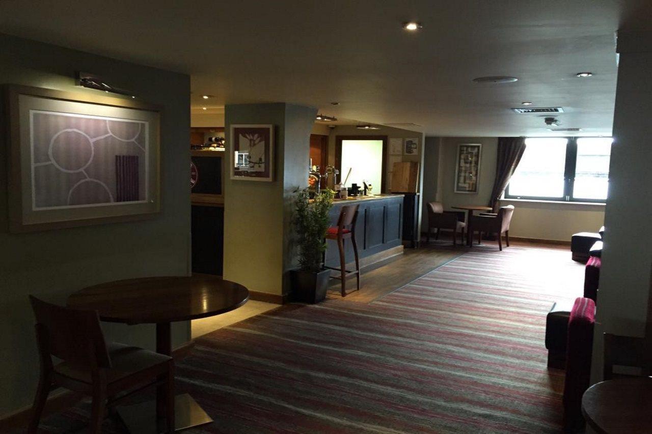 Premier Inn Brentwood Dış mekan fotoğraf