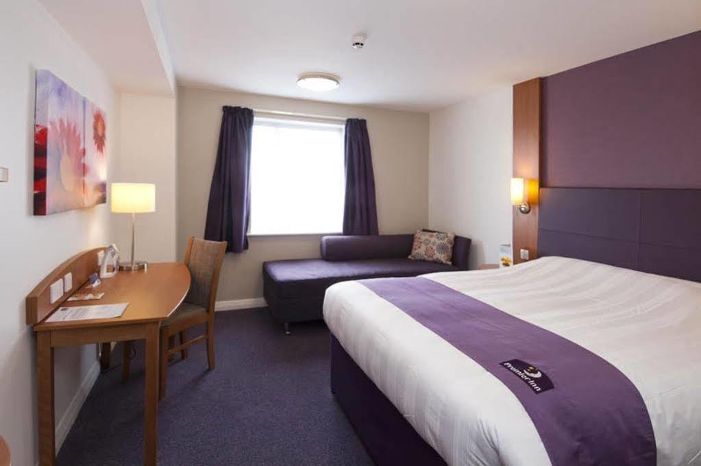 Premier Inn Brentwood Dış mekan fotoğraf