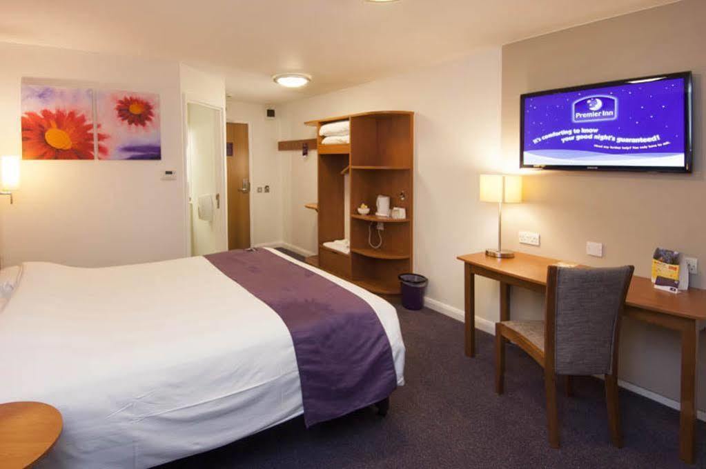 Premier Inn Brentwood Dış mekan fotoğraf